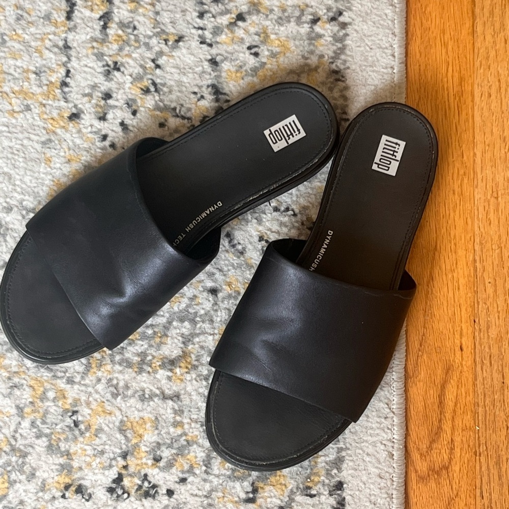 Black Slide Sandals by FitFlop